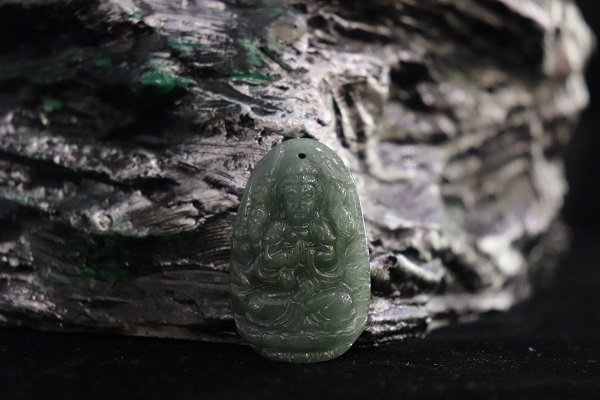Phật Bản Mệnh (Tuổi Tý) - Thiên Thủ Thiên Nhãn Ngọc Miến Điện - TTMĐ990